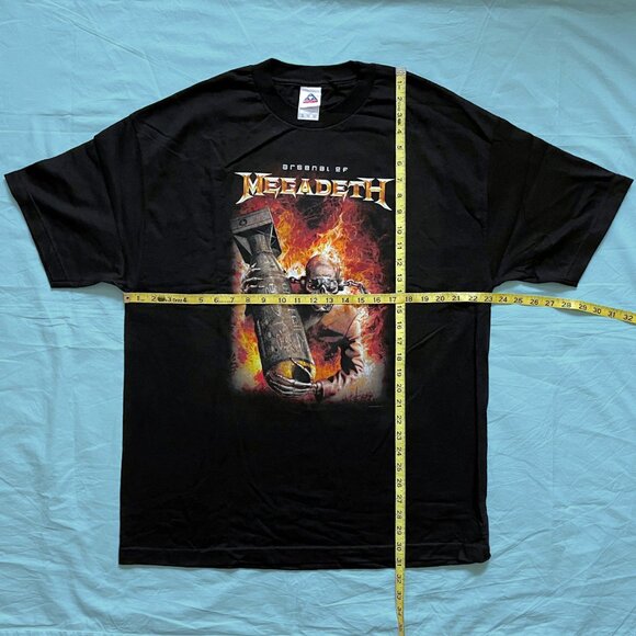 MEGADETH Vic Rattlehead "Arsenal" T-Shirt - Picture 4 of 7